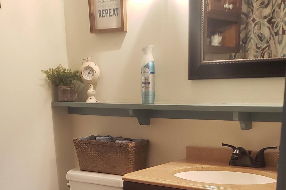 Photo of Bathroom in Huntington Mills