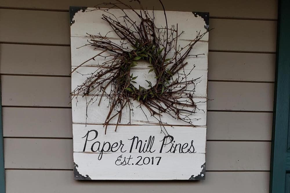 Photo of Others in Huntington Mills
