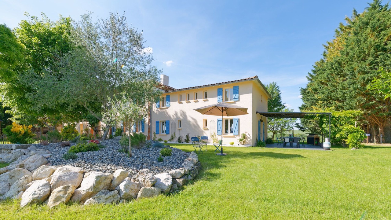 Photo of Outdoor in Savignac-Mona