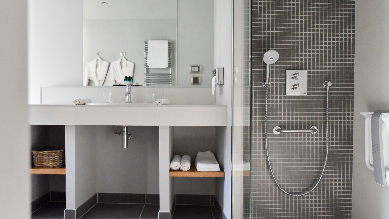 Photo of Bathroom in Romorantin-Lanthenay