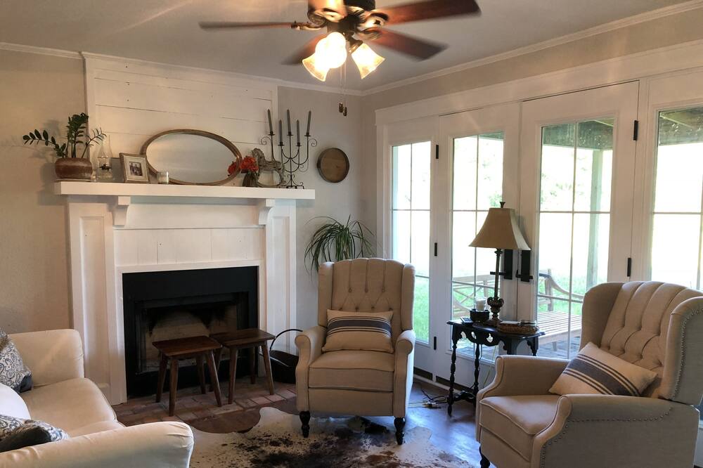 Photo of Livingroom in Laneville