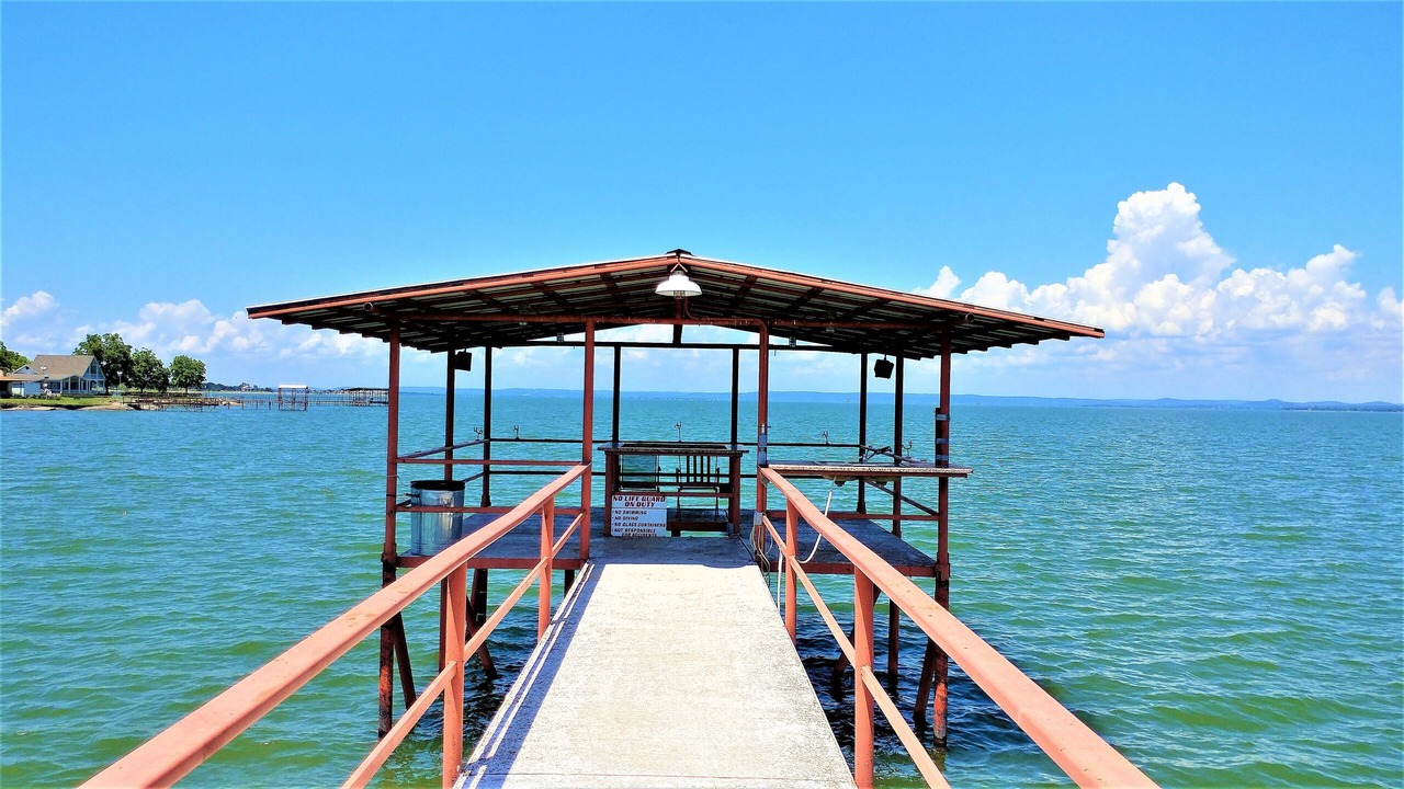 Photo of Outdoor in Buchanan Dam