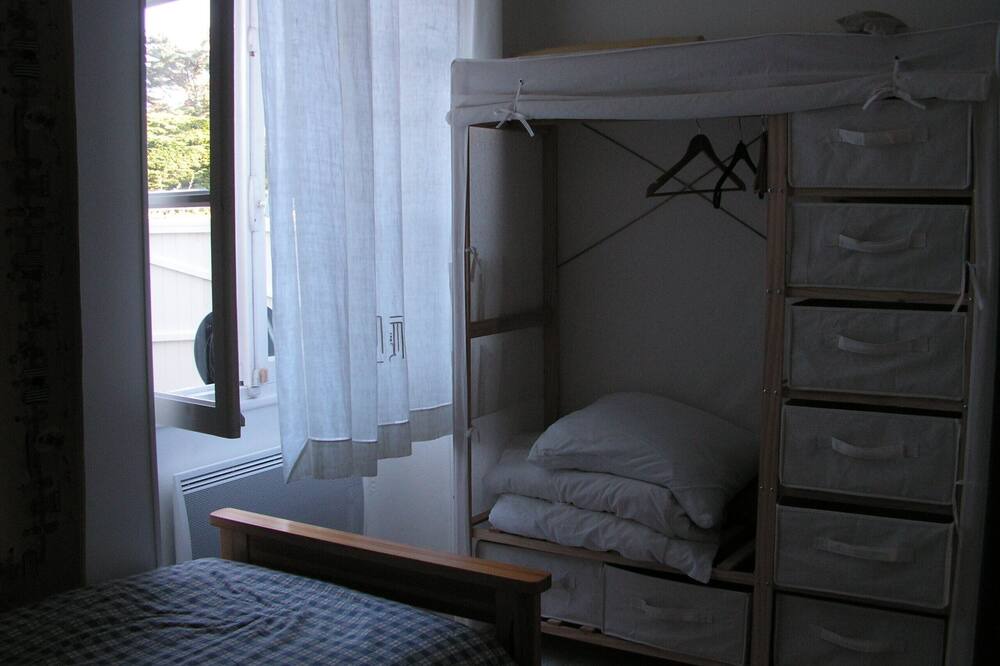 Photo of Bedroom in La Turballe