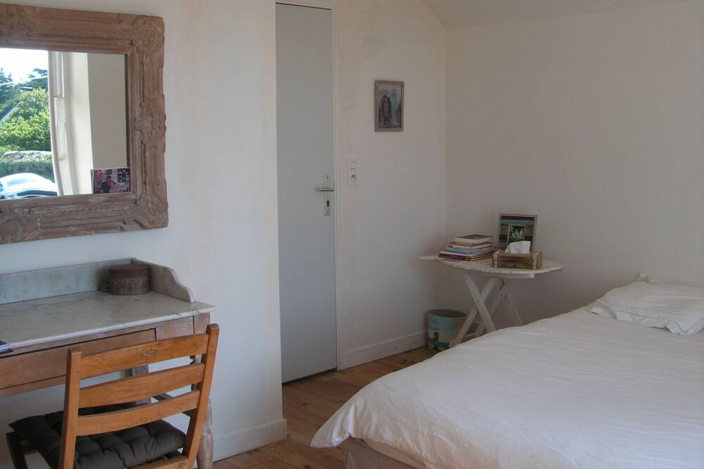 Photo of Bedroom in La Turballe