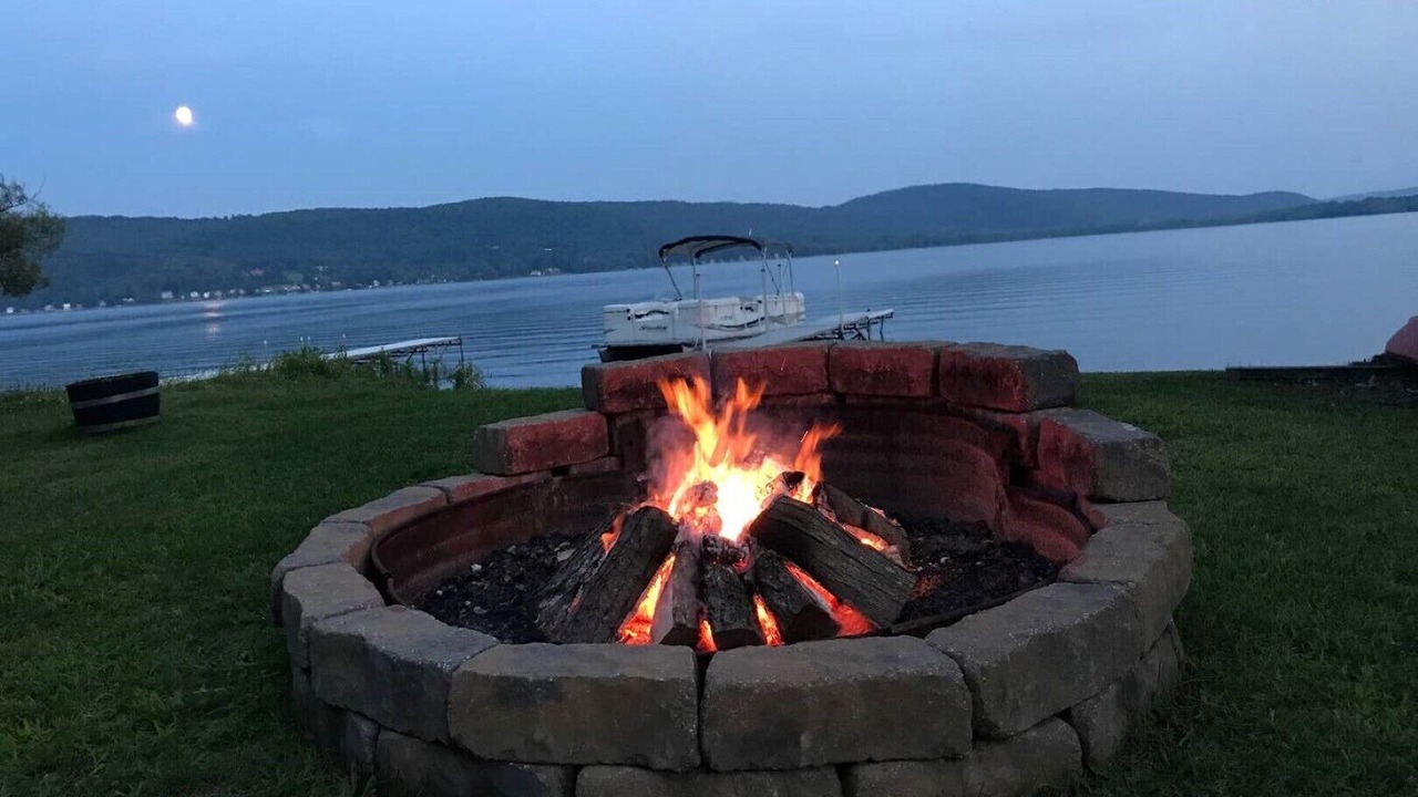 Photo of Outdoor in Town of Exeter