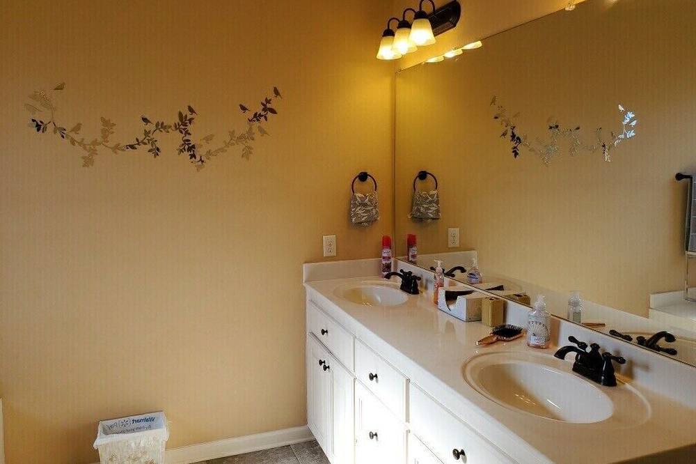 Photo of Bathroom in Jacksonville