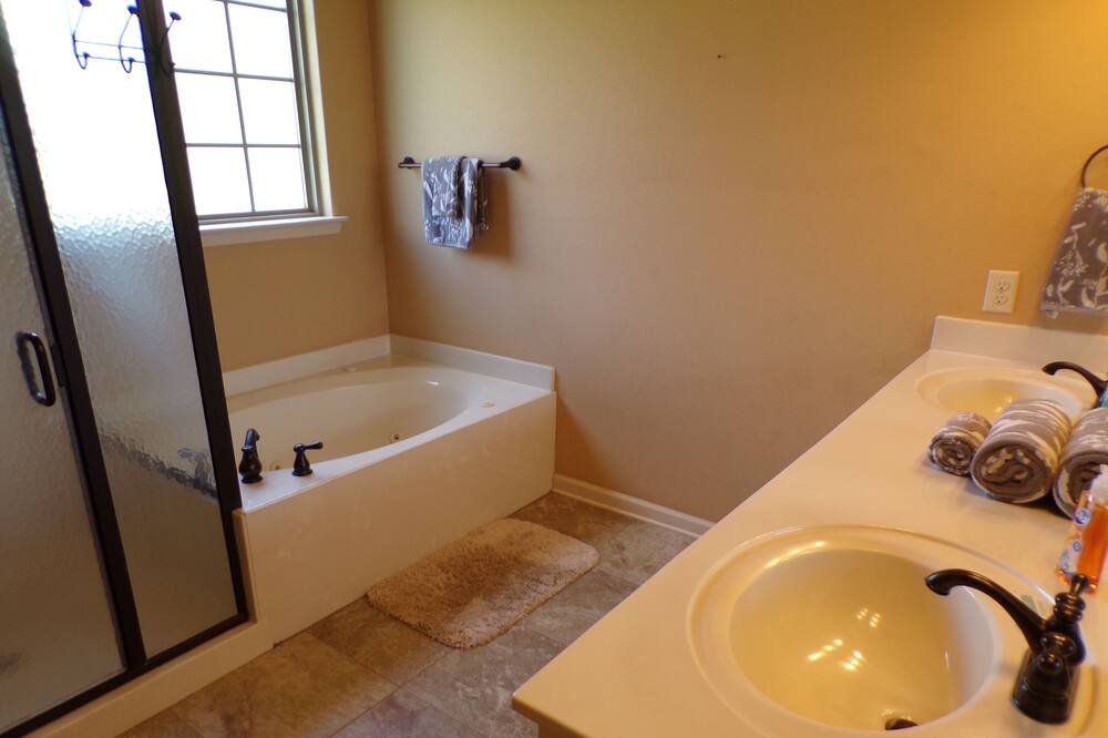 Photo of Bathroom in Jacksonville