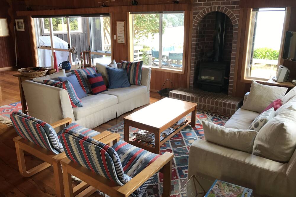 Photo of Bedroom in Parekura Bay