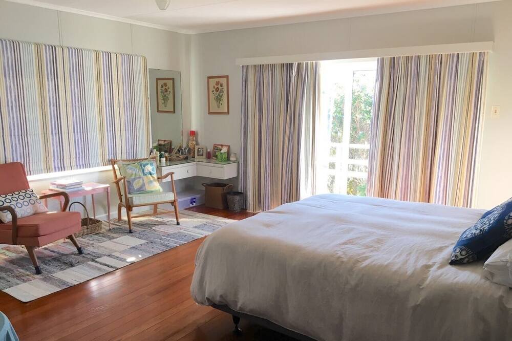 Photo of Others in Parekura Bay