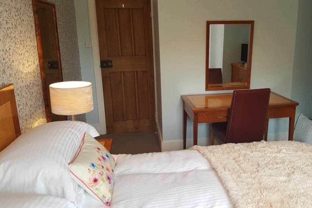 Photo of Bedroom in Winnersh