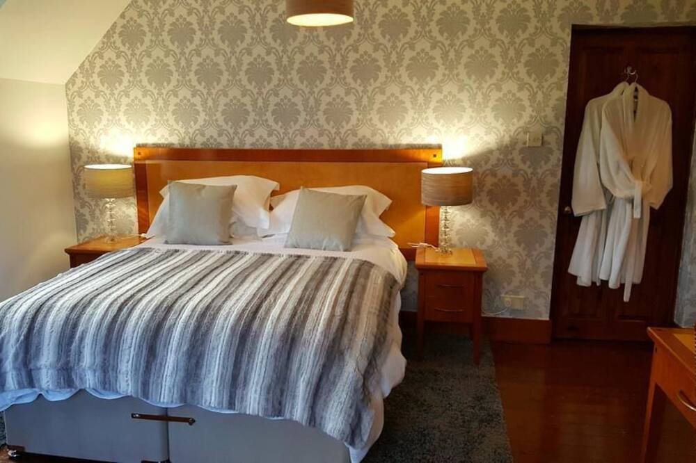 Photo of Bedroom in Winnersh