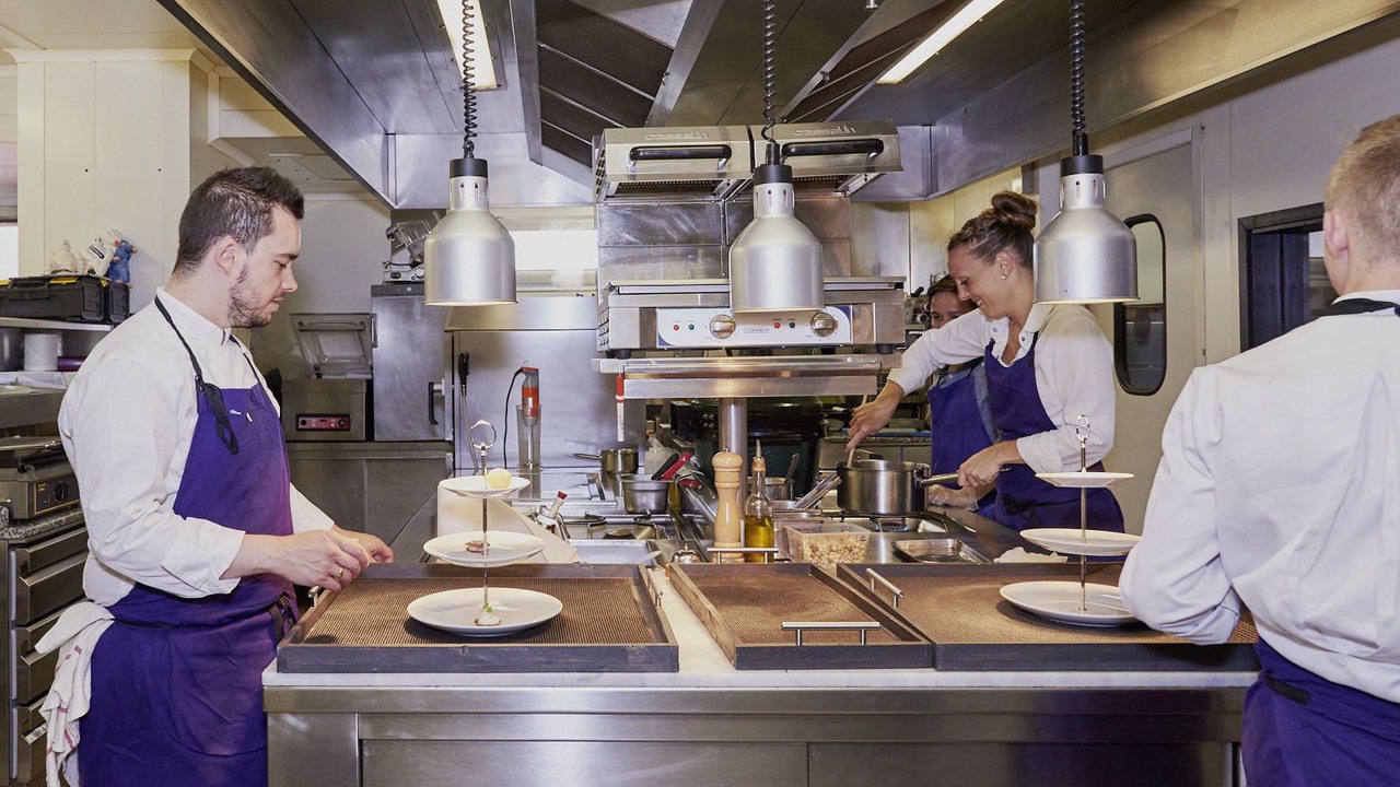 Photo of Others in Guer