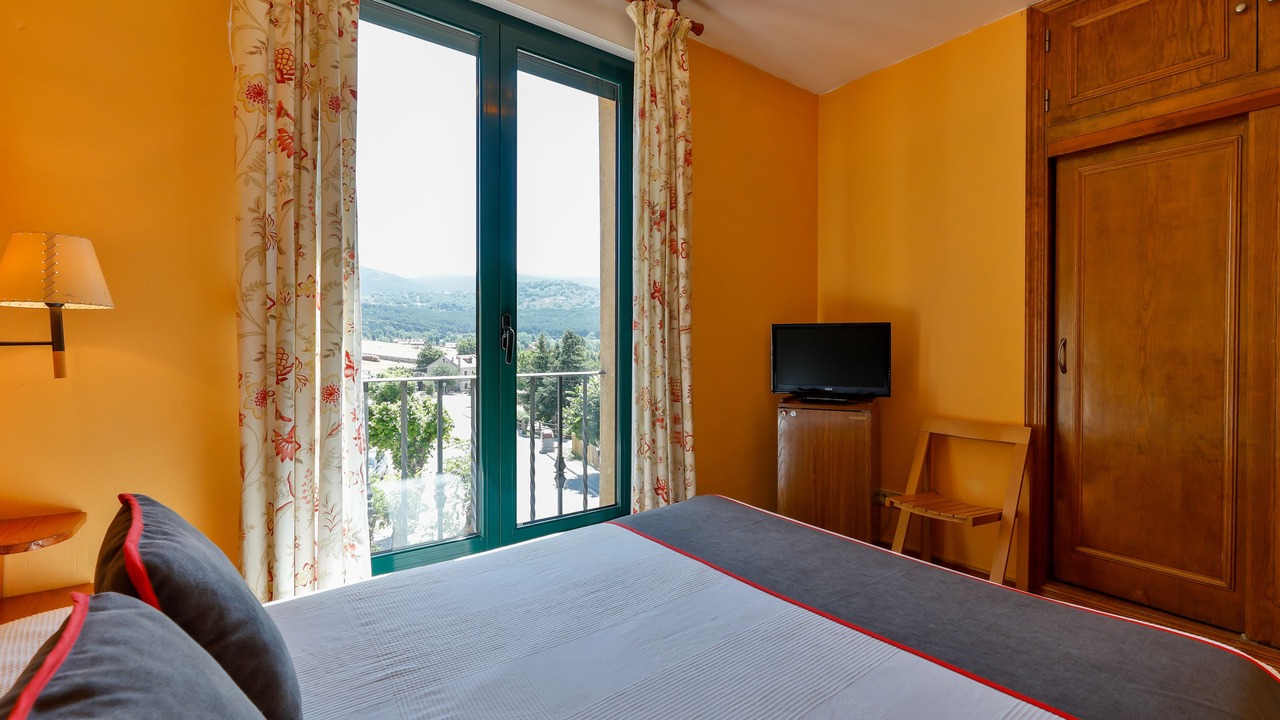 Photo of Bedroom in La Granja de San Ildefonso