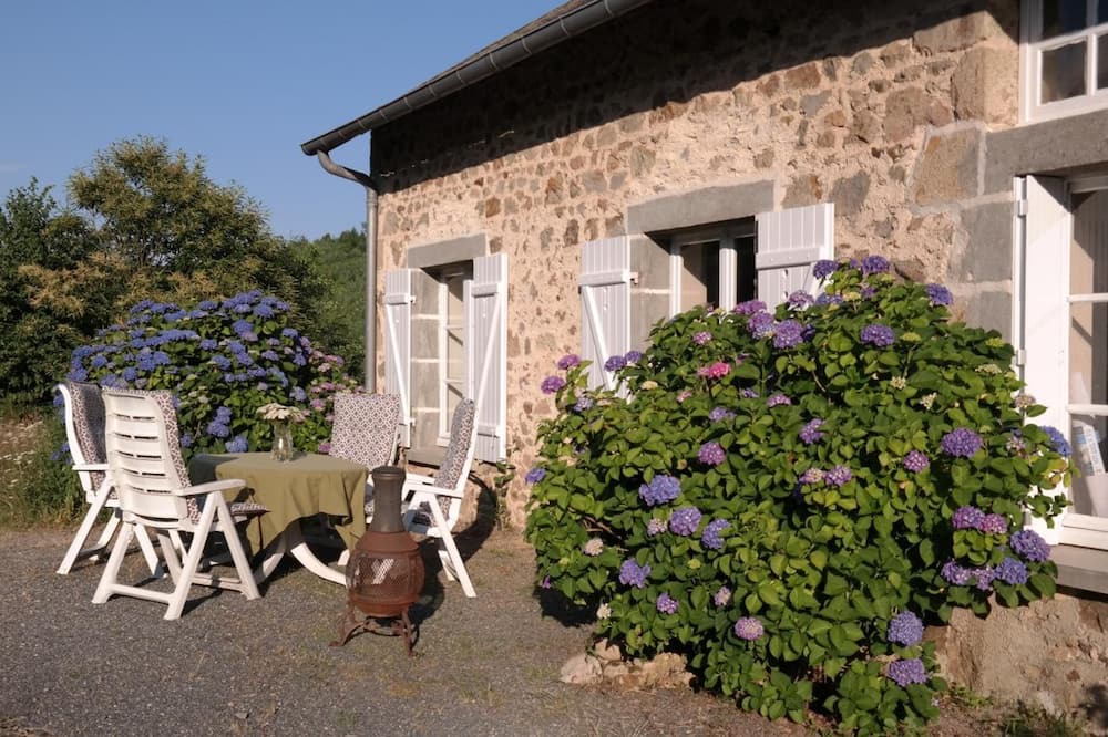 Photo of Outdoor in Augne