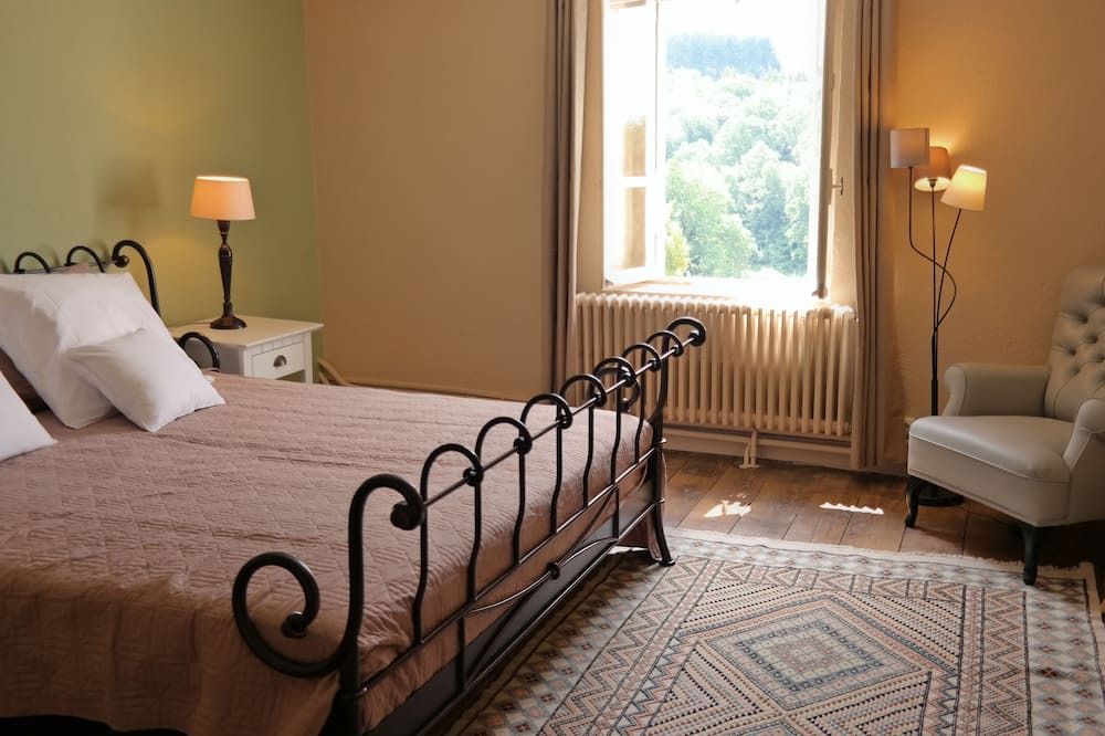 Photo of Bedroom in Augne
