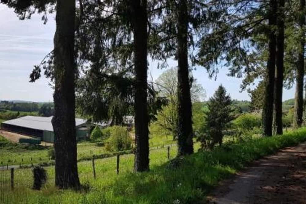 Photo of Outdoor in Augne