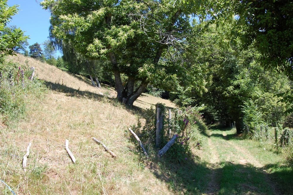 Photo of Outdoor in Augne