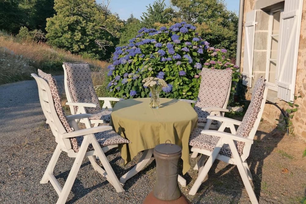 Photo of Patio Balcony in Augne