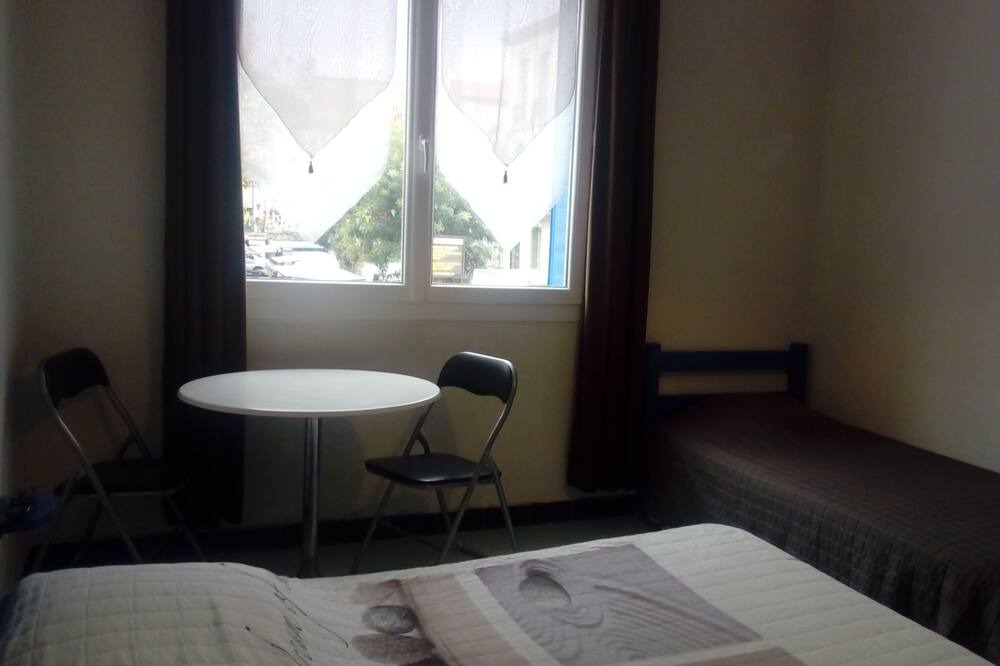 Photo of Others in Nissan-lez-Enserune