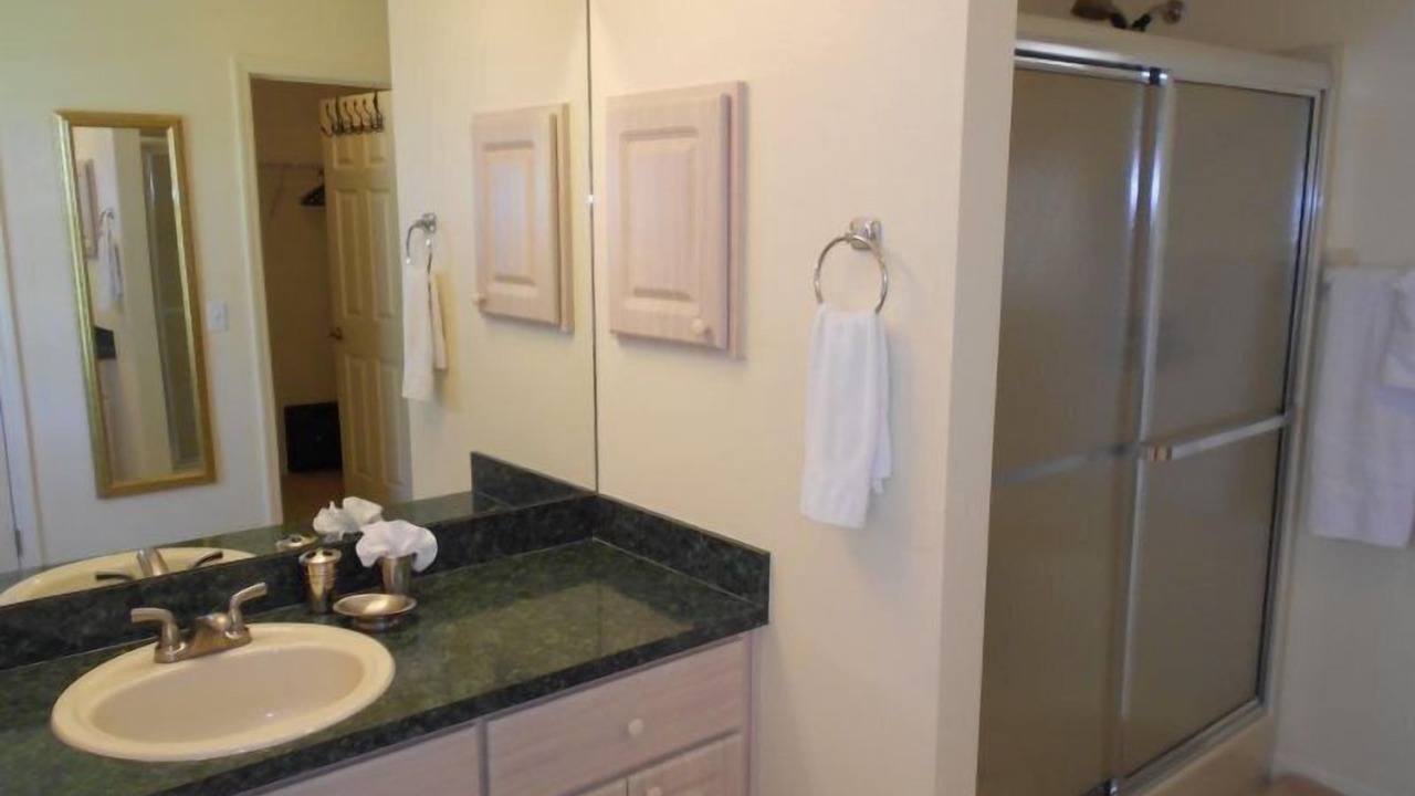 Photo of Bathroom in Hernando