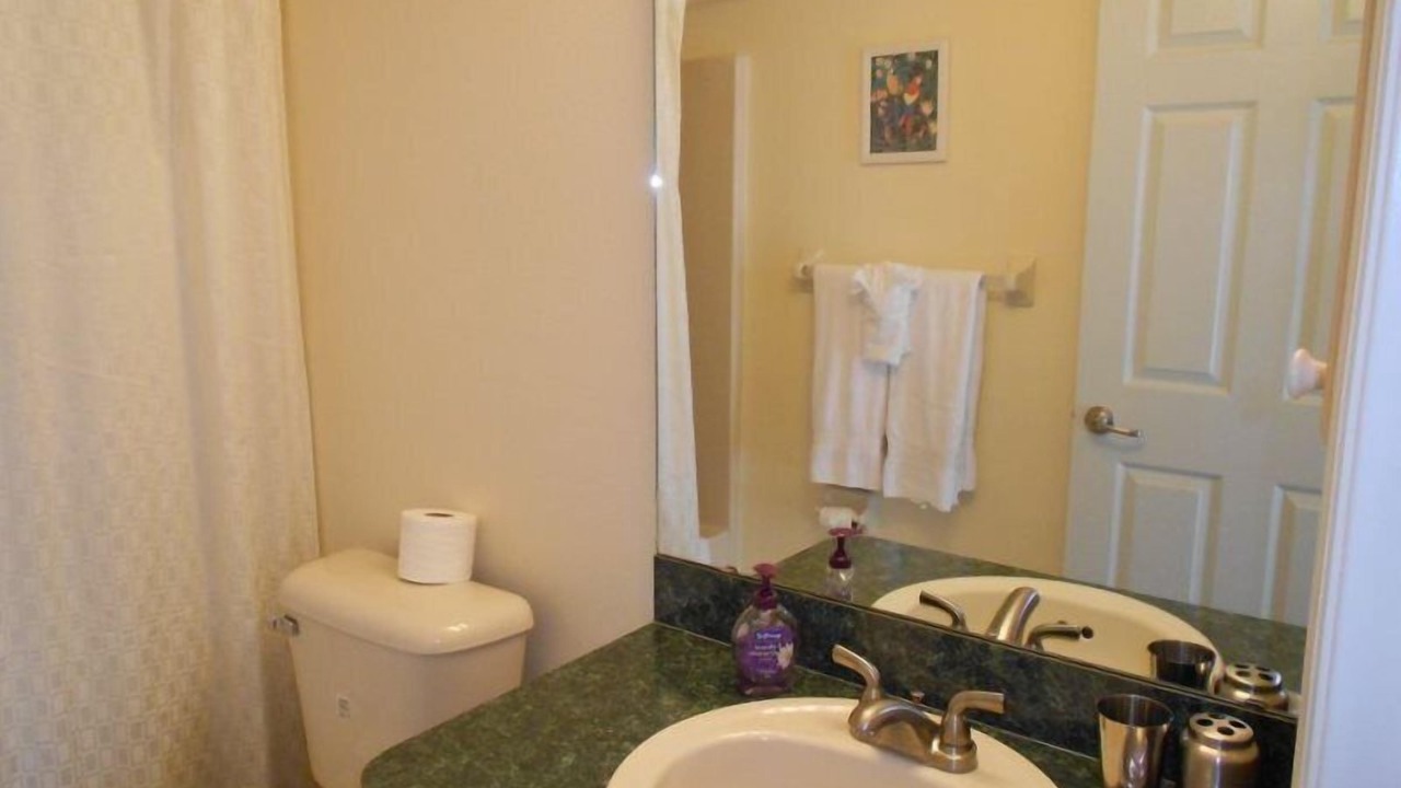 Photo of Bathroom in Hernando