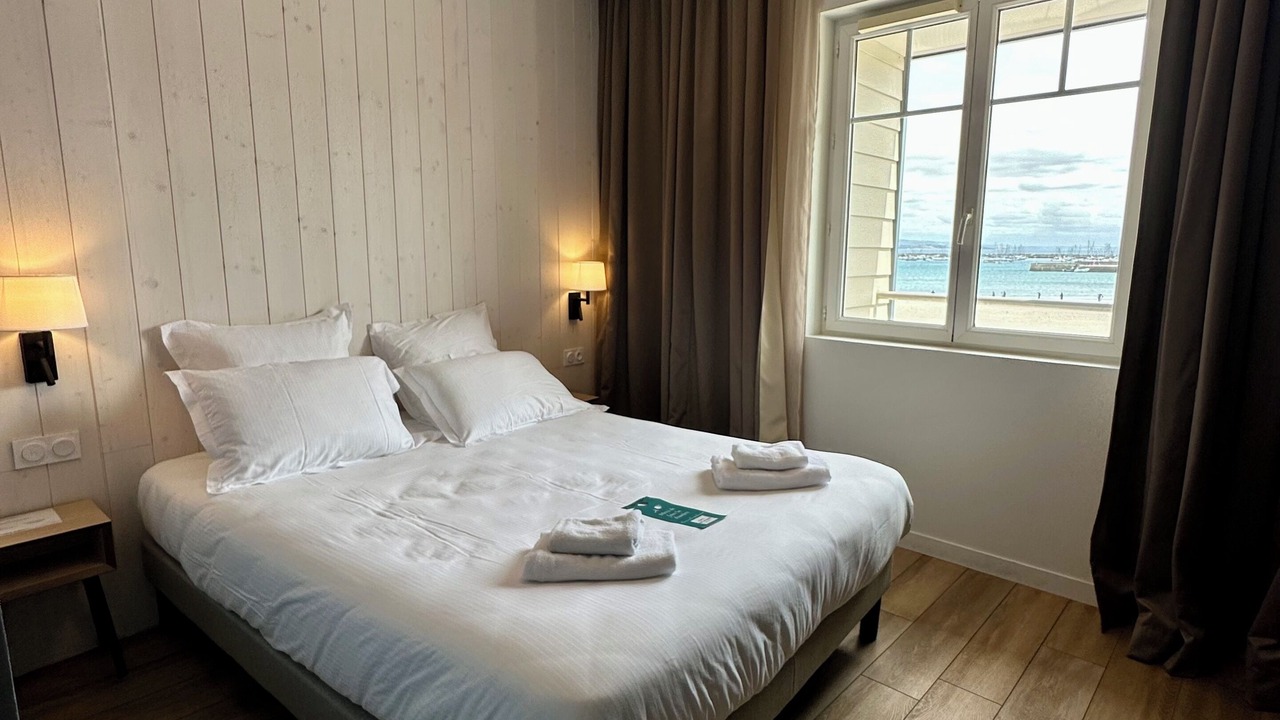 Photo of Bedroom in Morgat