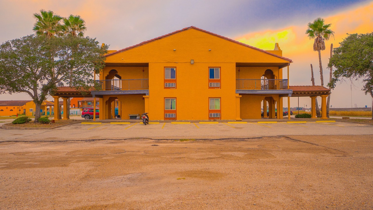 Photo of Outdoor in Kingsville