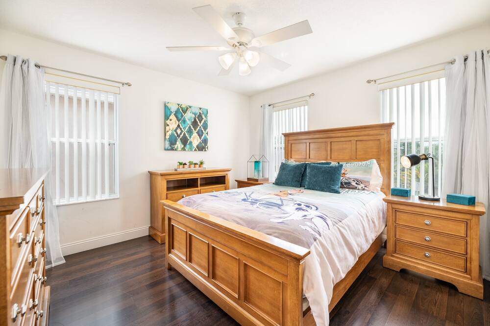 Photo of Bedroom in Legacy Park