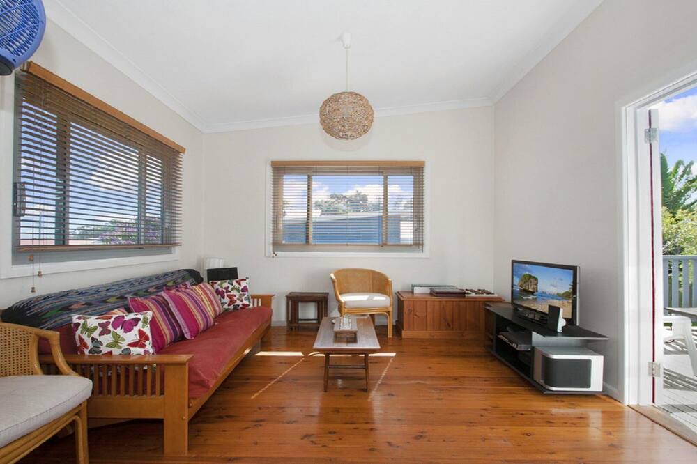 Photo of Livingroom in Currarong