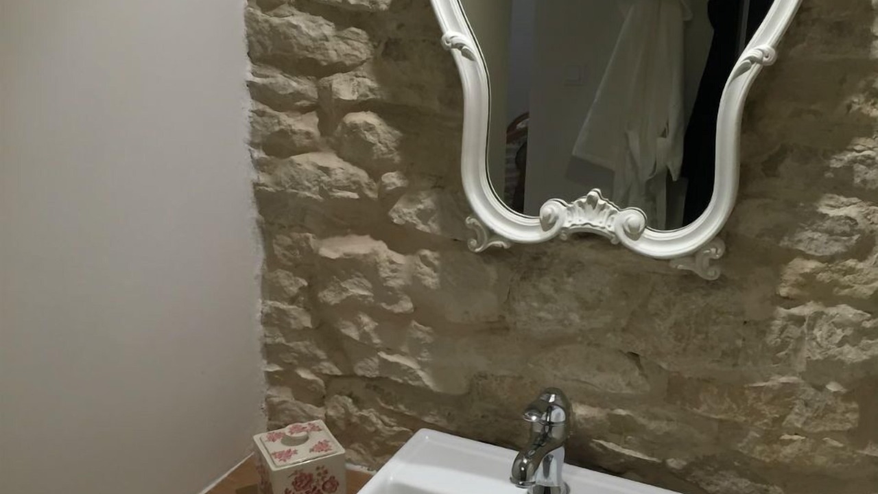 Photo of Bathroom in Goviller