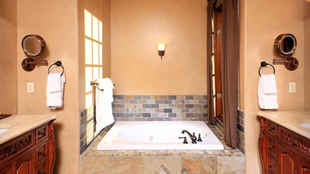 Photo of Bathroom in Ridgedale