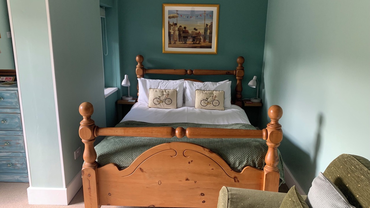 Photo of Bedroom in Llandybie