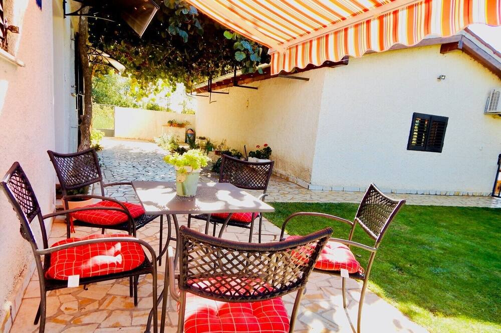 Photo of Patio Balcony in Jadreski