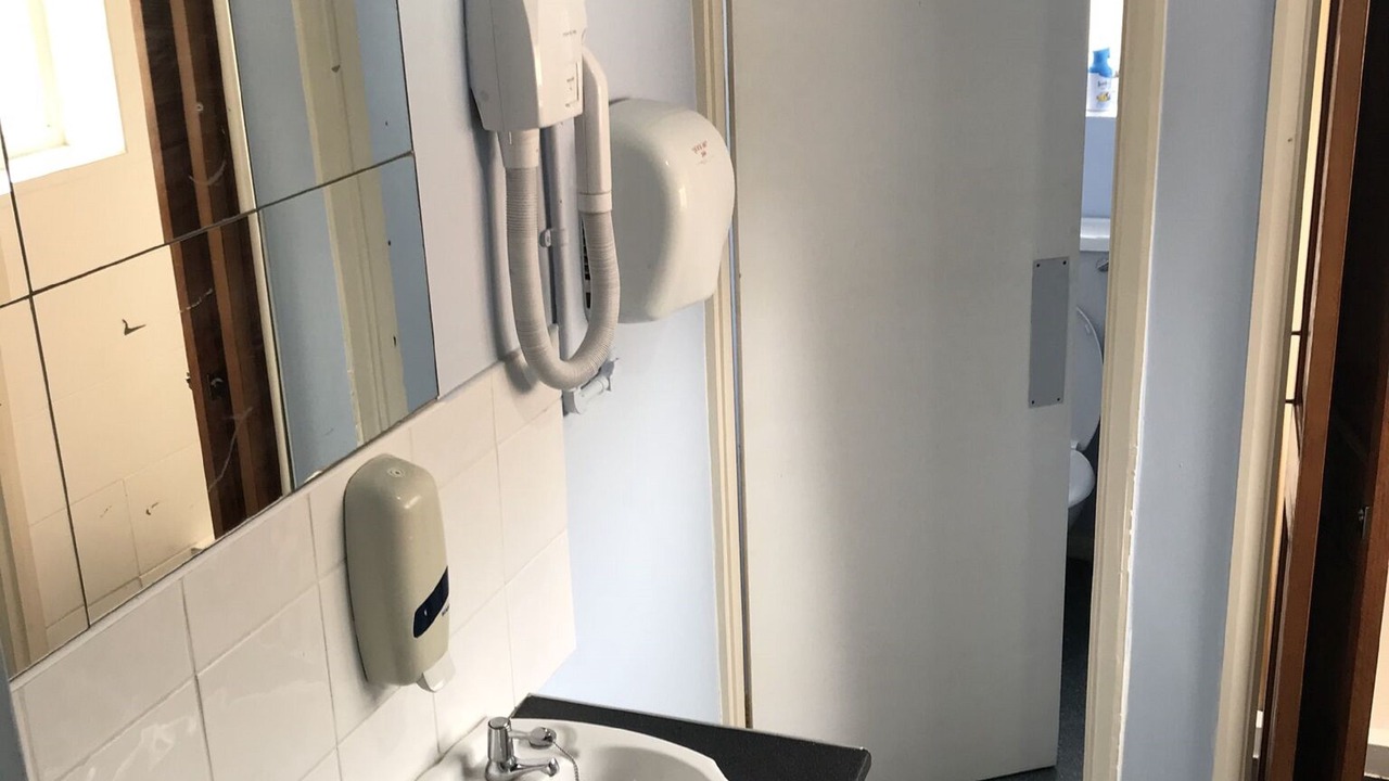 Photo of Others in Harlow