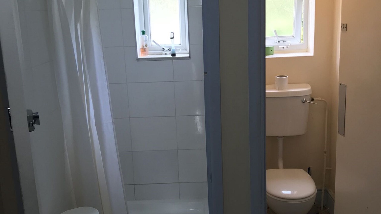 Photo of Others in Harlow