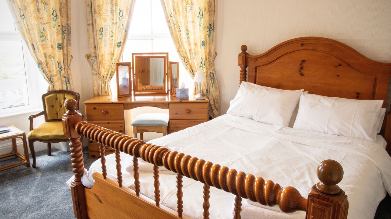 Photo of Bedroom in Rhiwbryfdir