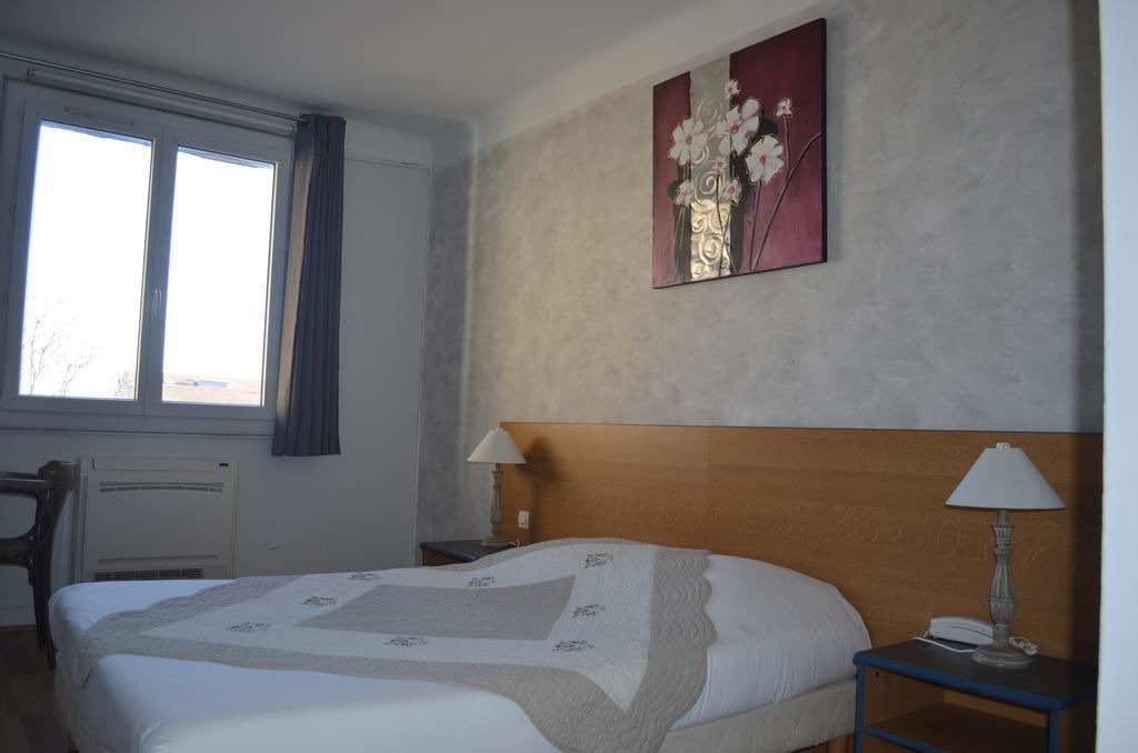 Photo of Bedroom in Sete