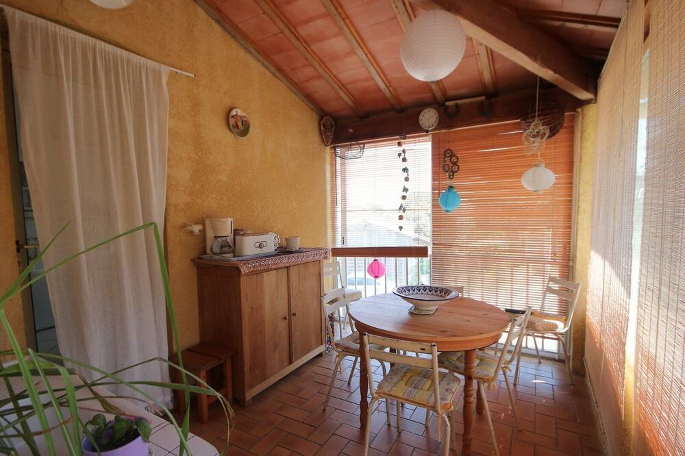 Photo of Kitchen in Saint-Etienne-des-Sorts
