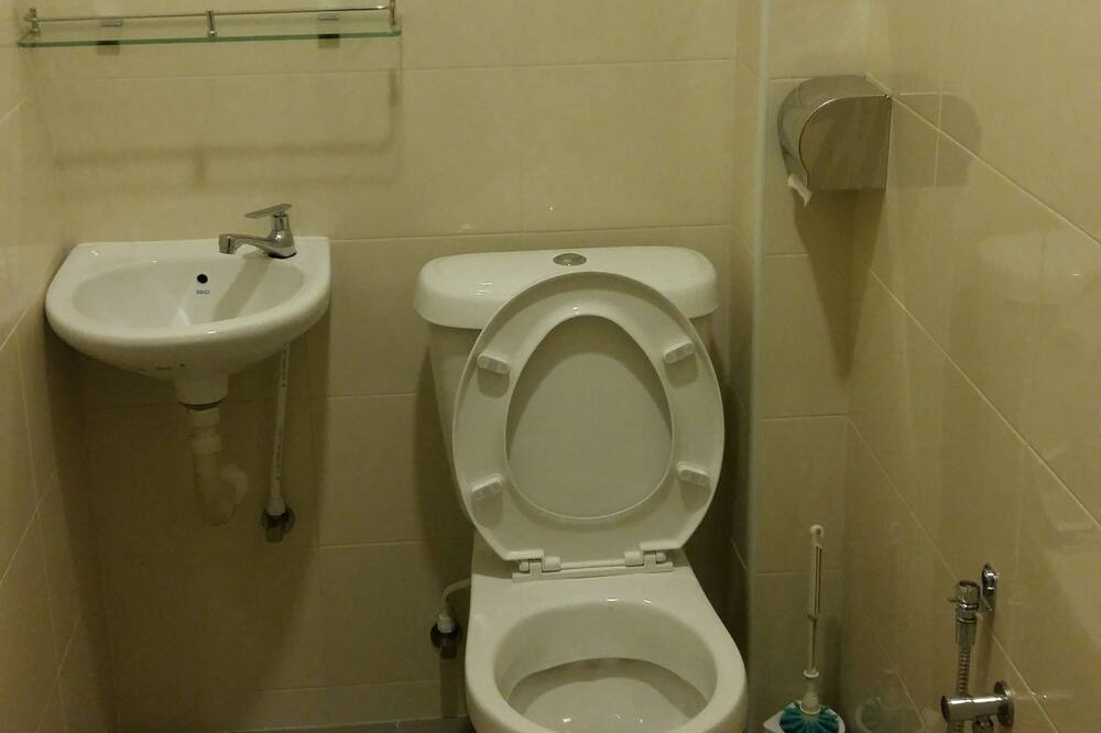 Photo of Bathroom in Gelugor