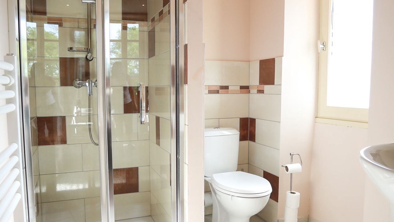 Photo of Bathroom in Simiane-la-Rotonde
