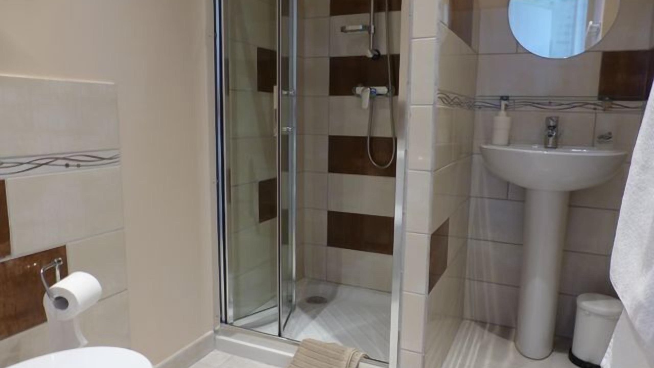 Photo of Bathroom in Simiane-la-Rotonde