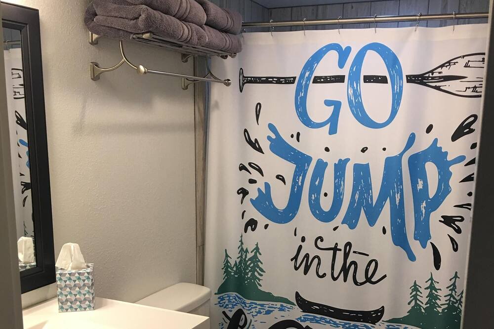 Photo of Bathroom in Grove