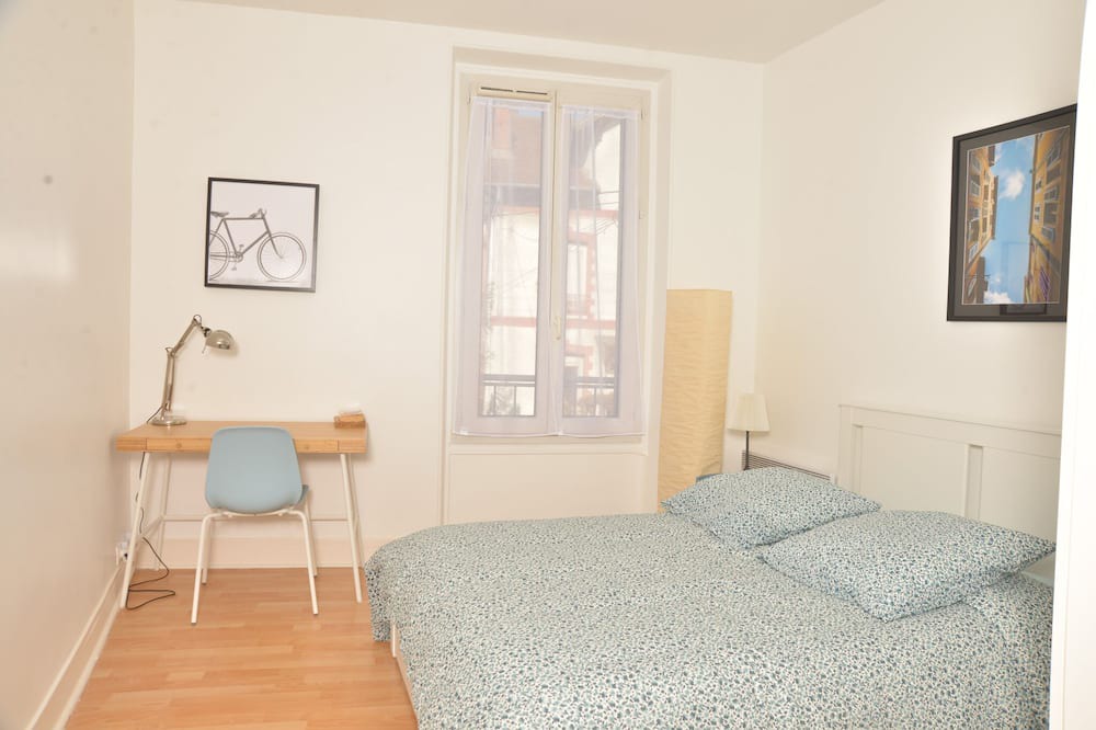 Photo of Bedroom in Cormeilles-en-Parisis