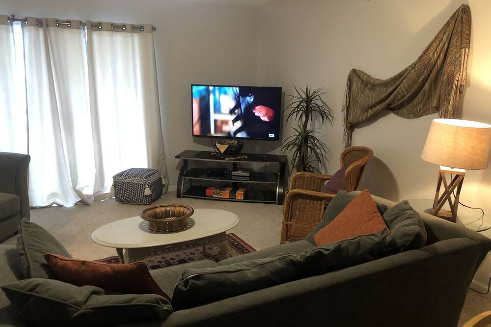 Photo of Livingroom in Osage Beach