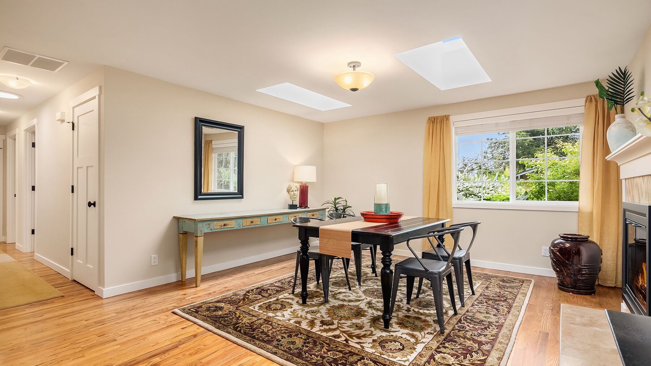 Photo of Others in North Rose Hill