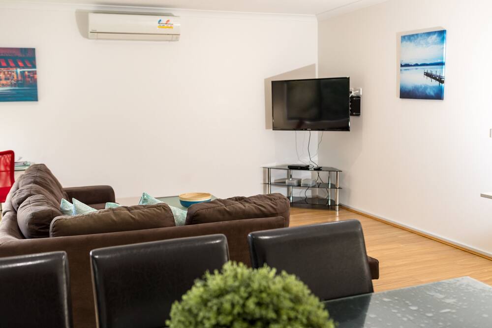 Photo of Livingroom in Sebastopol