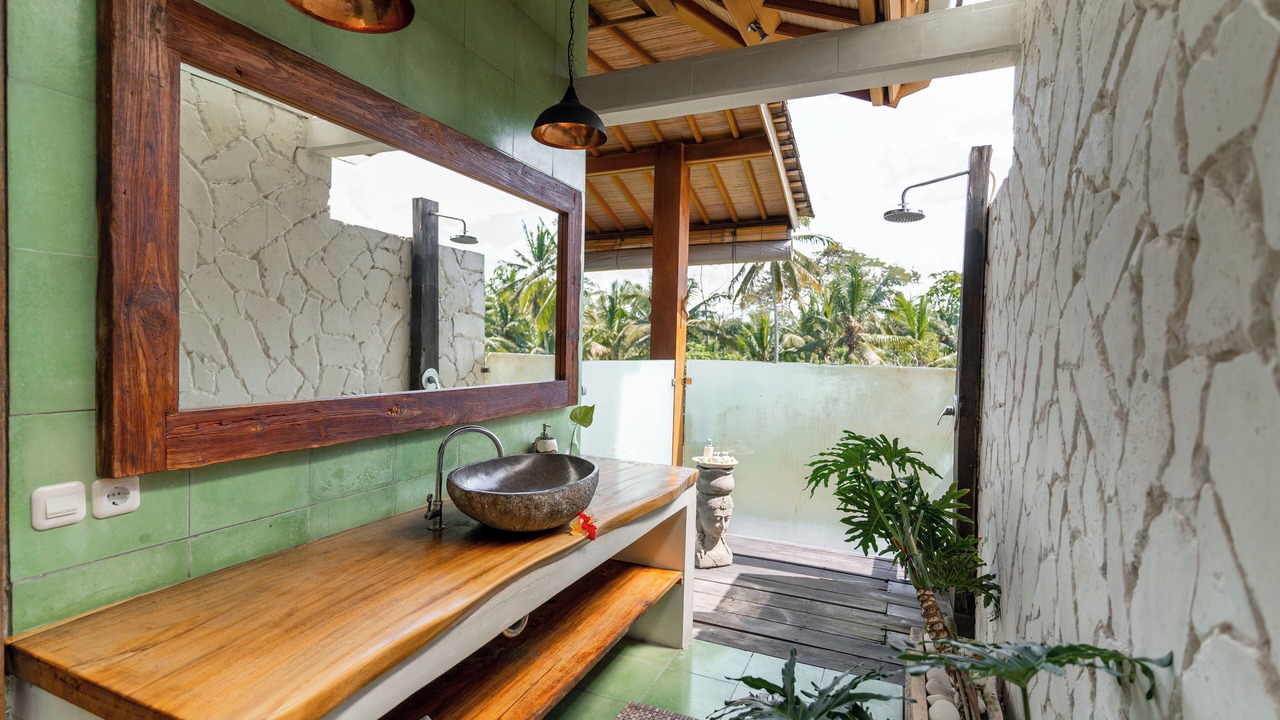 Photo of Bathroom in Kedewatan