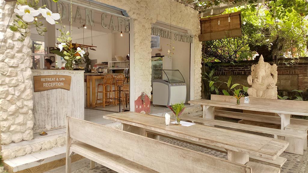 Photo of Others in Kedewatan