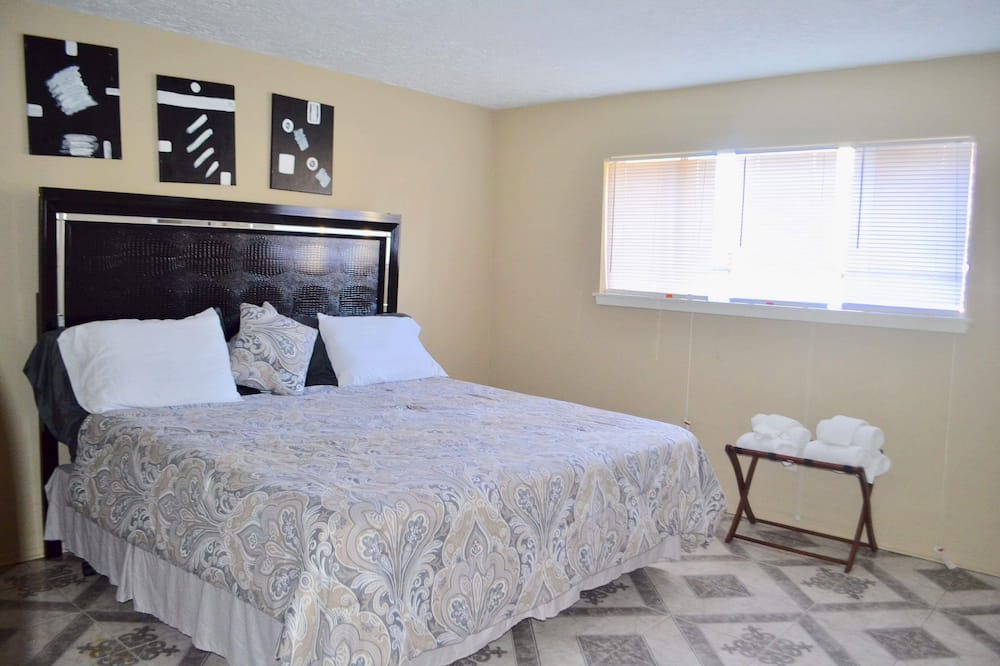 Photo of Bedroom in Missouri City