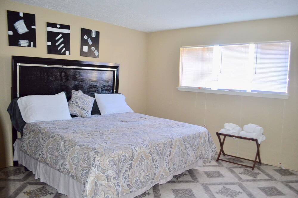Photo of Bedroom in Missouri City